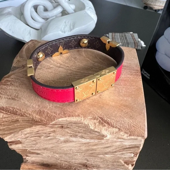 Louis Vuitton Red Brown Bracelet with Gold Accents - Picture 8 of 12